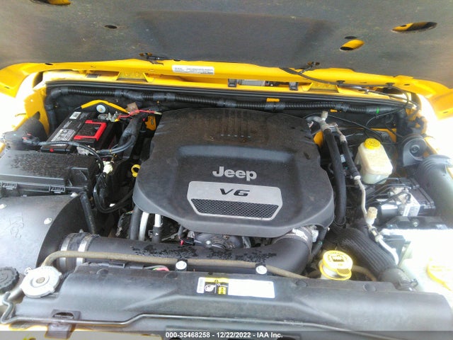 2015 Jeep Wrangler, VIN: 1C4BJWEG5FL692875