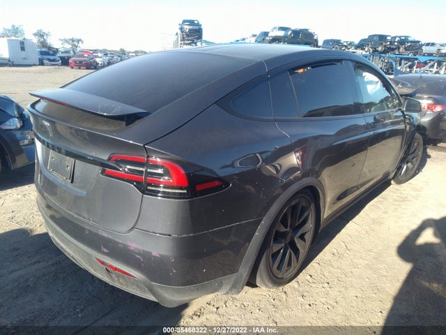 2022 Tesla Model X, VIN: 7SAXCBE51NF355440