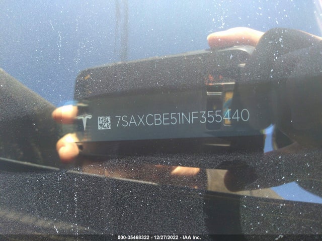 2022 Tesla Model X, VIN: 7SAXCBE51NF355440
