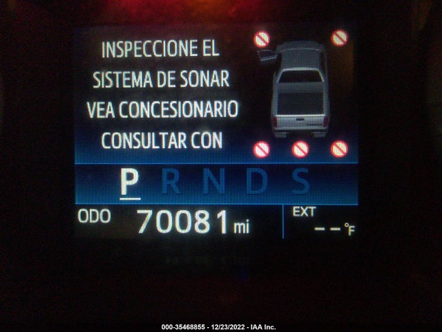 2017 Toyota Tundra, VIN: 5TFHY5F15HX631077