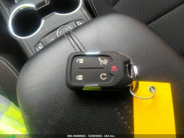 3GKALTEVXNL179387 GMC Terrain Sle