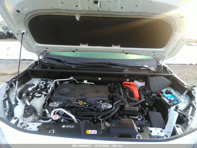 2022 Toyota RAV4, VIN: JTMEB3FVXND091881