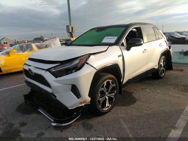 2022 Toyota RAV4, VIN: JTMEB3FVXND091881