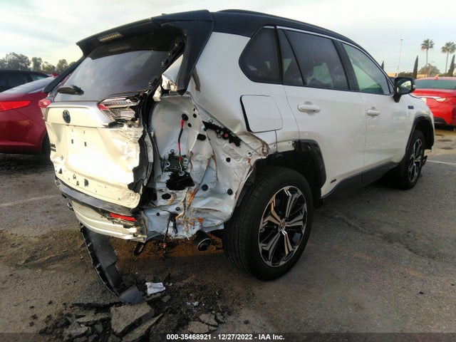 2022 Toyota RAV4, VIN: JTMEB3FVXND091881