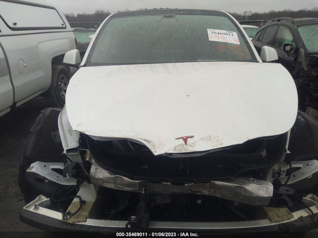 Tesla Model Y Long Range 2021 5YJYGDEE5MF145827 Image 12