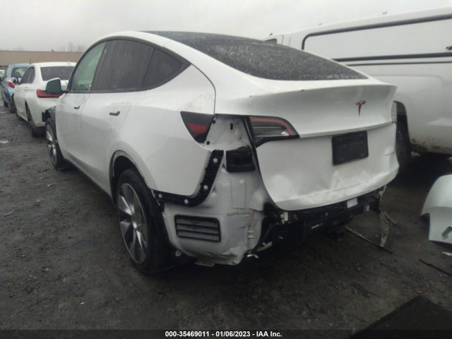 Tesla Model Y Long Range 2021 5YJYGDEE5MF145827 Image 5