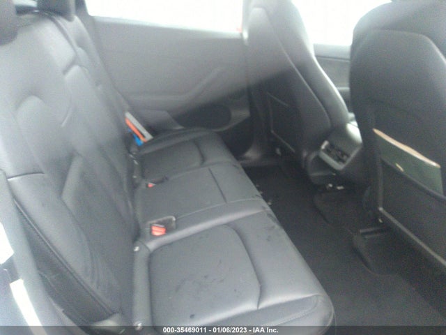 Tesla Model Y Long Range 2021 5YJYGDEE5MF145827 Image 10