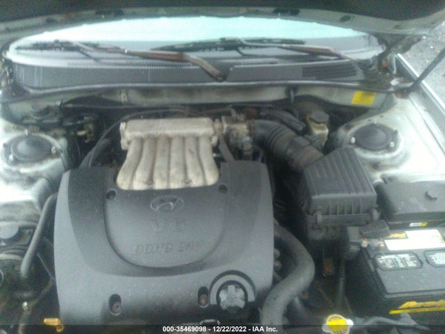 2004 HYUNDAI SONATA GLS/LX VIN: KMHWF35H84A060550