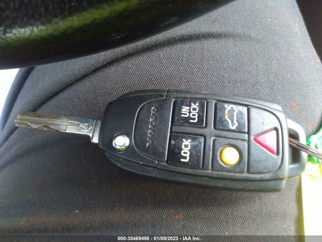 Volvo S60 2.5T 2008 YV1RS592182692251 Image 3