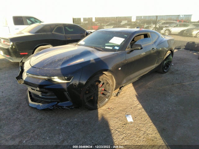 Chevrolet Camaro 1lt 2018 1G1FB1RS0J0143927 Image 2