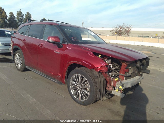 2021 Toyota Highlander, VIN: 5TDEBRCH8MS019226