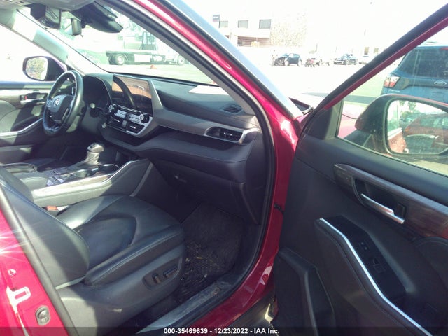 2021 Toyota Highlander, VIN: 5TDEBRCH8MS019226