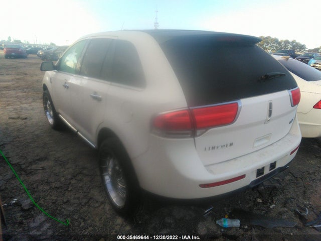 Lincoln MKX 2011 2LMDJ6JK9BBJ31236 Image 4