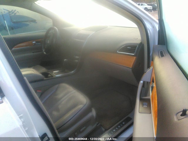 Lincoln MKX 2011 2LMDJ6JK9BBJ31236 Image 6