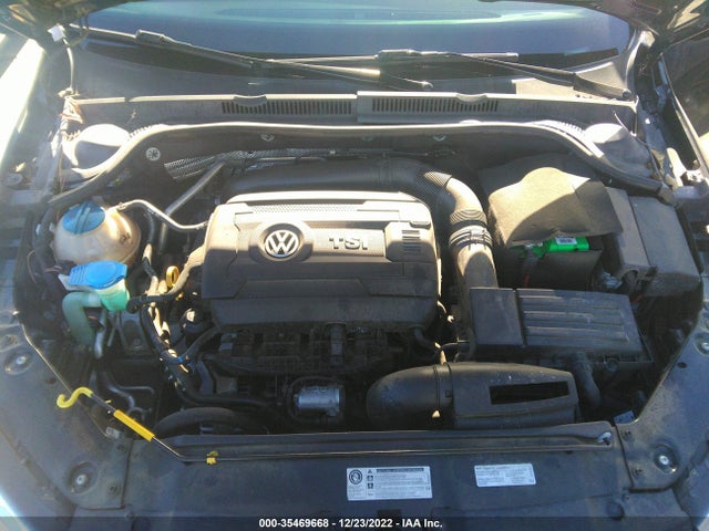 2016 Volkswagen Jetta, VIN: 3VWD17AJ4GM301356