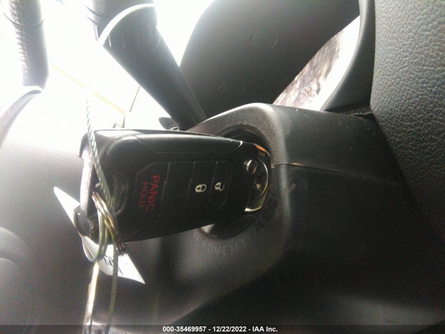 2015 JEEP RENEGADE LATITUDE VIN: ZACCJABT0FPB37529