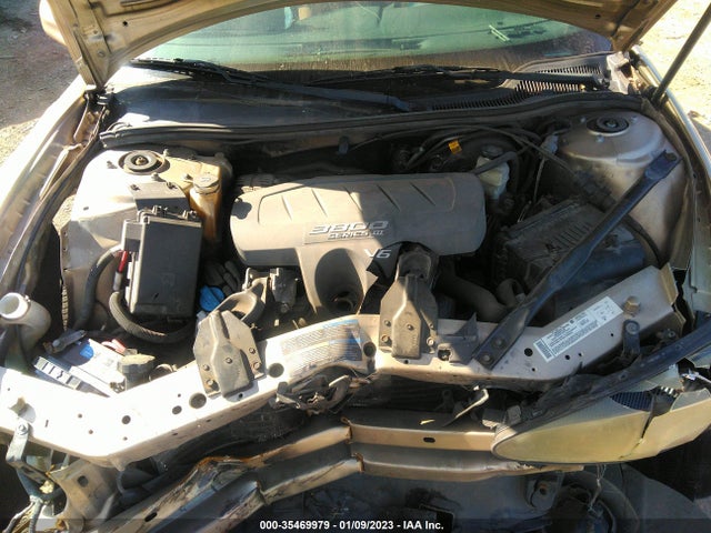 2005 PONTIAC GRAND PRIX VIN: 2G2WP522051139093