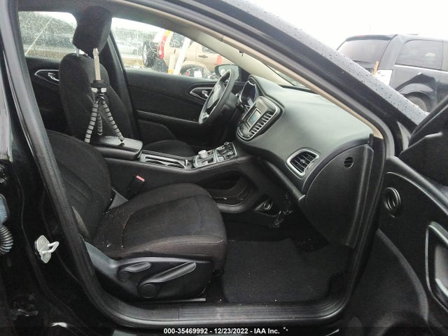 Chrysler 200 2015 1C3CCCFBXFN651831 Image 6