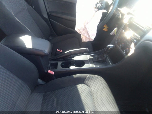 Volkswagen PASSAT S 2013 1VWAP7A31DC072974 Image 5