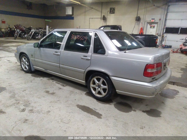 2000 VOLVO S70 VIN: YV1LS61J8Y2671623