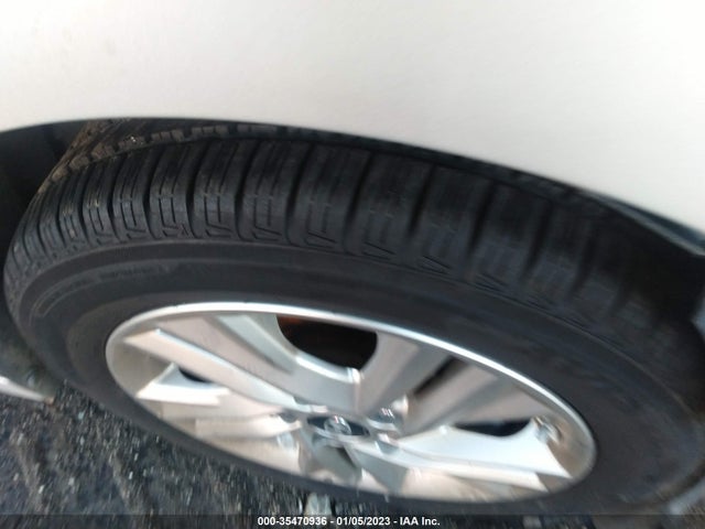 2019 HYUNDAI ELANTRA VALUE EDITION VIN: 5NPD84LF2KH459571