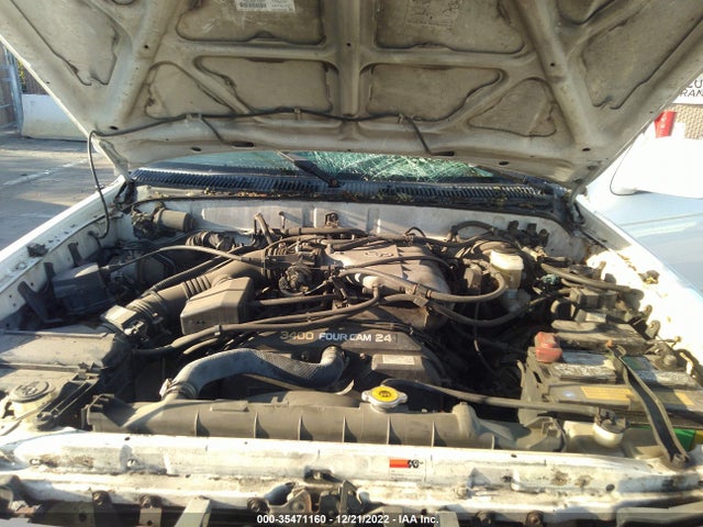 1996 TOYOTA 4RUNNER SR5 VIN: JT3HN86RXT0047294