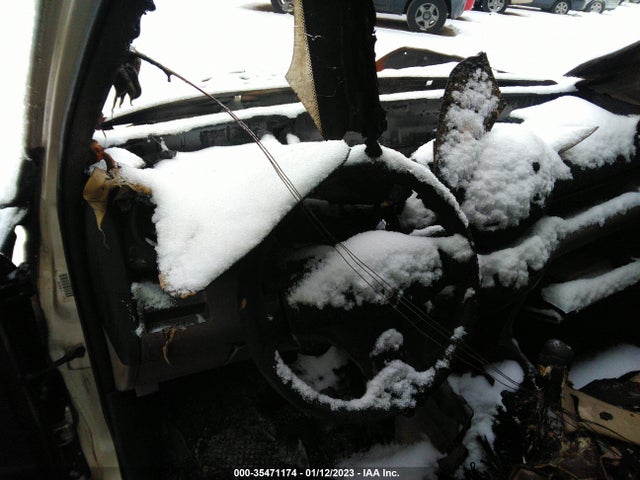 2008 TOYOTA RAV4 VIN: JTMBD33V885193003