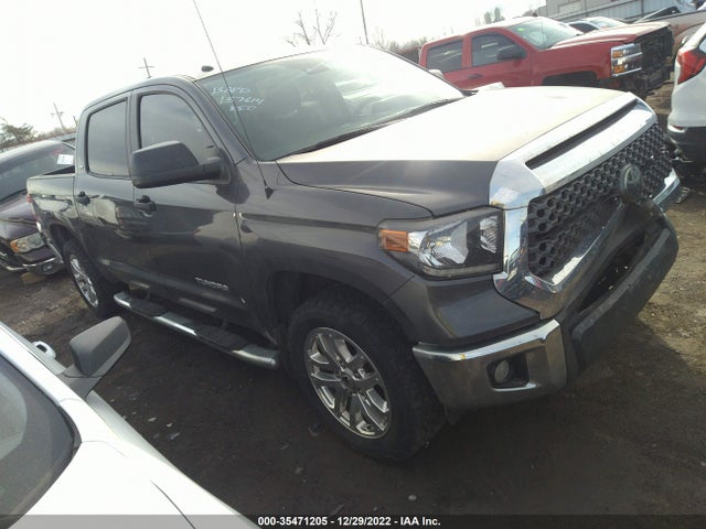 2018 Toyota Tundra, VIN: 5TFEM5F16JX132986