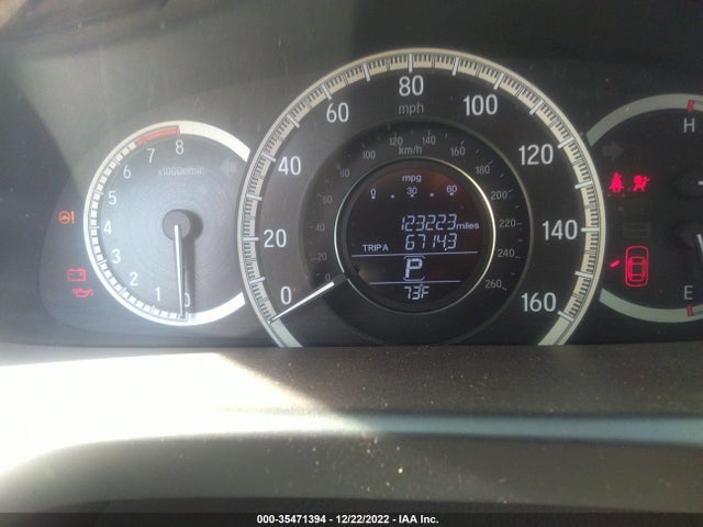 2017 Honda Accord, VIN: 1HGCR2F32HA175132