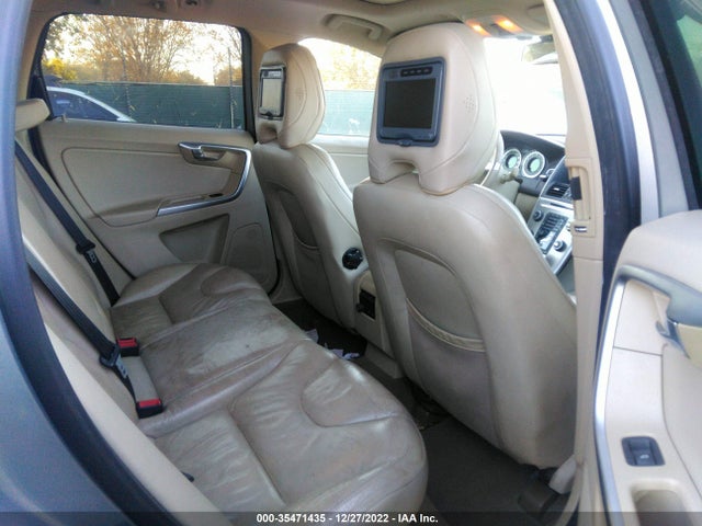 2011 VOLVO XC60 3.0T VIN: YV4902DZ4B2192331