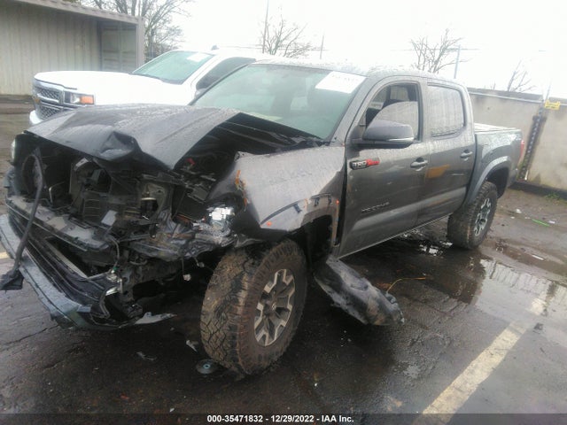 2017 Toyota Tacoma, VIN: 3TMCZ5AN8HM110815