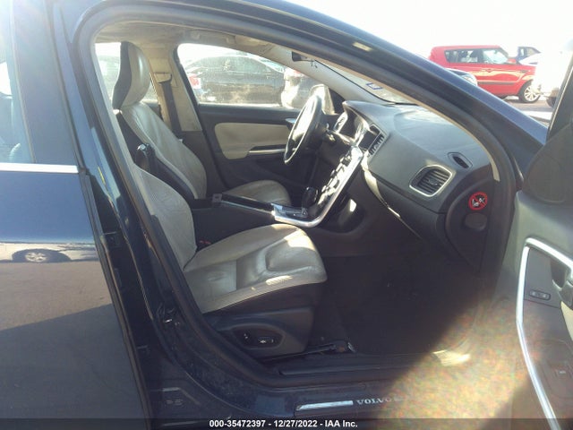 Volvo S60 T5 2012 YV1622FS7C2106084 Image 6