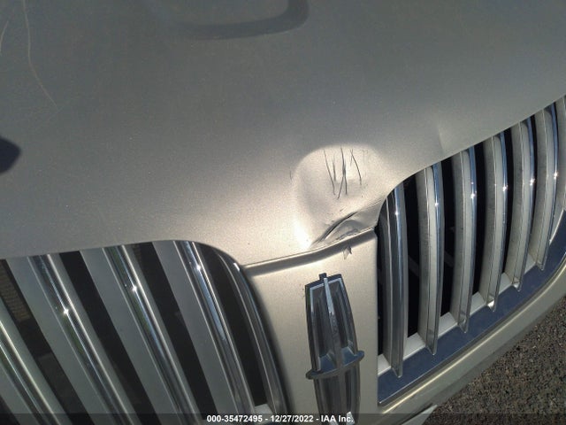 2009 LINCOLN MKS VIN: 1LNHM93R29G624677