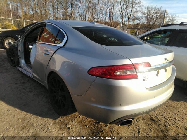 SAJWA0FA2AHR55782 Jaguar XF LUXURY