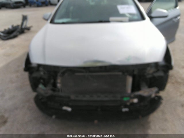 2016 HYUNDAI SONATA 2.4L SE VIN: 5NPE24AF9GH262607