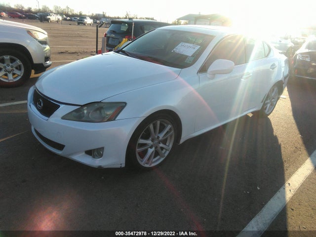 2007 LEXUS IS 350 VIN: JTHBE262772009340