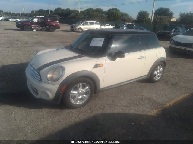 WMWSU3C58BT094553 Mini COOPER HARDTOP