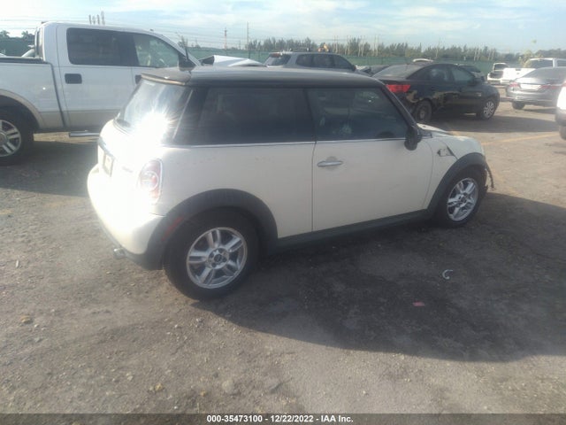 WMWSU3C58BT094553 Mini COOPER HARDTOP