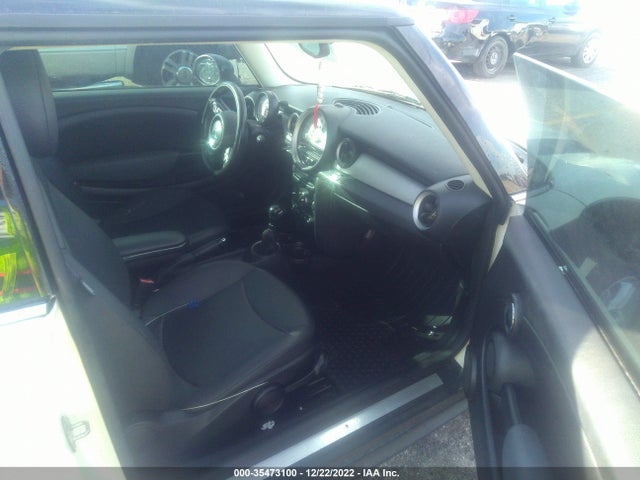 WMWSU3C58BT094553 Mini COOPER HARDTOP