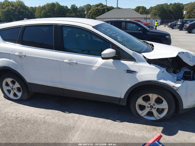 Продаж на аукціоні авто 2014 Ford Escape Se, vin: 1FMCU0GX8EUB03618, номер лоту: 35473132