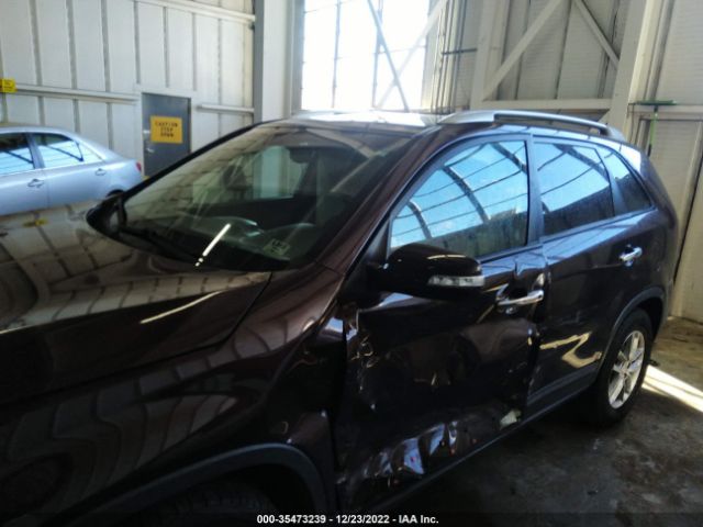 5XYKT3A69FG556444 KIA SORENTO LX