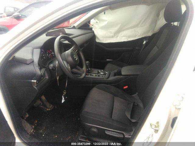 2022 Mazda CX-30, VIN: 3MVDMBAL9NM403682