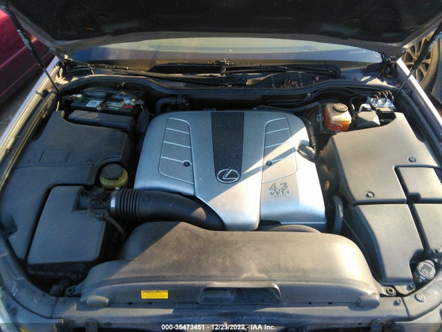 Lexus LS 430 2001 JTHBN30FX10019526 Image 11