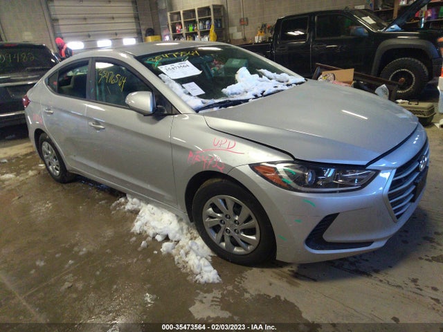 2018 Hyundai Elantra, VIN: KMHD74LFXJU523875