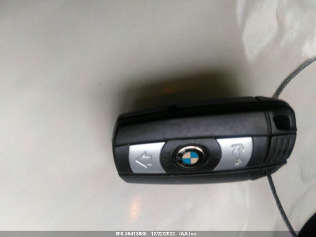 BMW 3 Series 2011 WBAPK5C57BA662617 Image 3