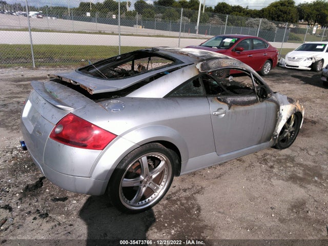 TRUWX28NX11039410 Audi TT