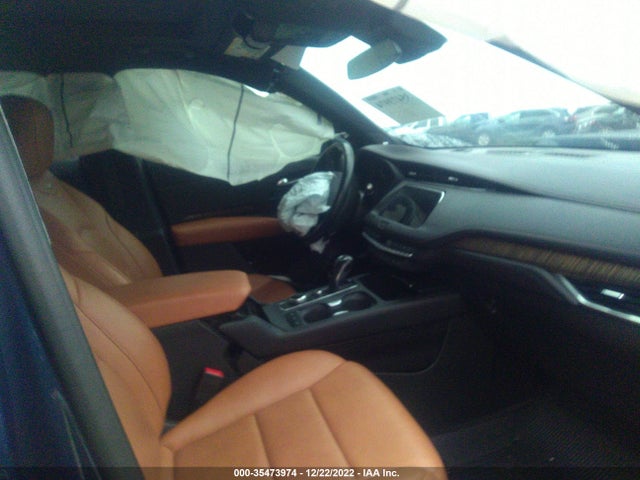 2019 Cadillac XT4, VIN: 1GYFZDR44KF139409