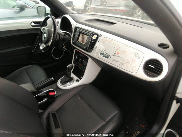 2019 VOLKSWAGEN BEETLE CONVERTIBLE S/SE VIN: 3VW5DAATXKM505176