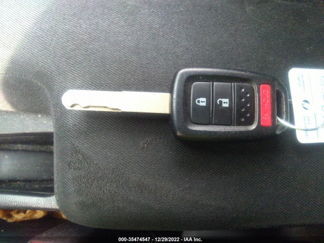 Honda FIT LX 2017 JHMGK5H56HS008169 Image 3