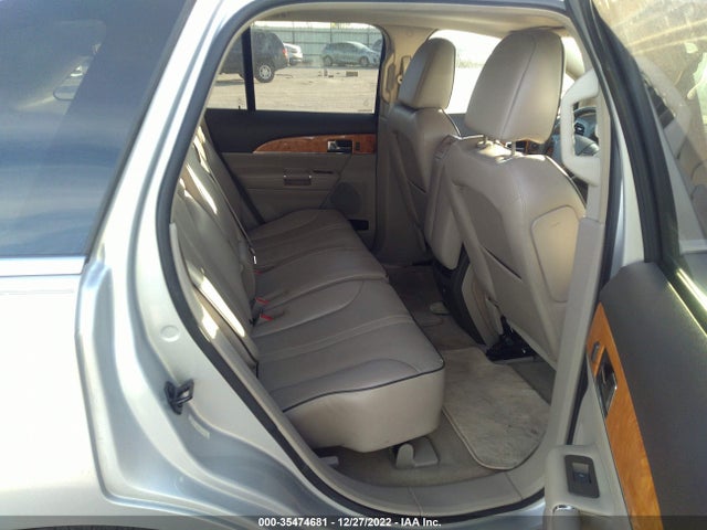 Lincoln MKX 2011 2LMDJ6JK0BBJ29990 Image 9